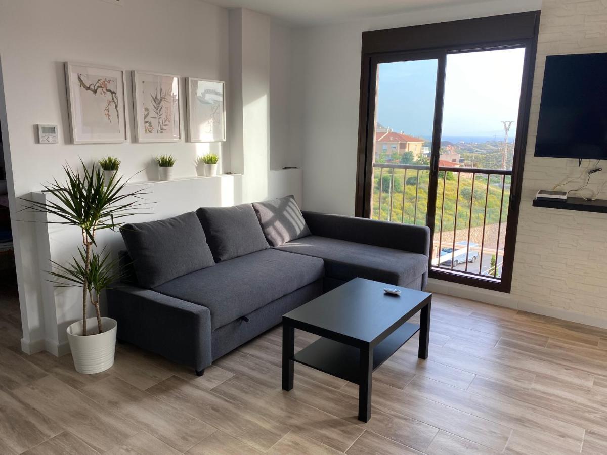 Precioso Atico Con Vistas Al Mar Y La Montana Apartment *